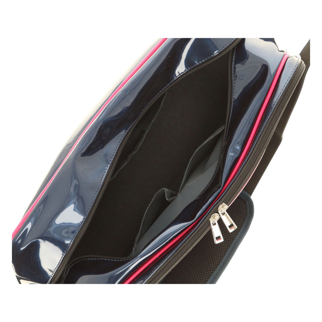 ネイビー×ホワイト