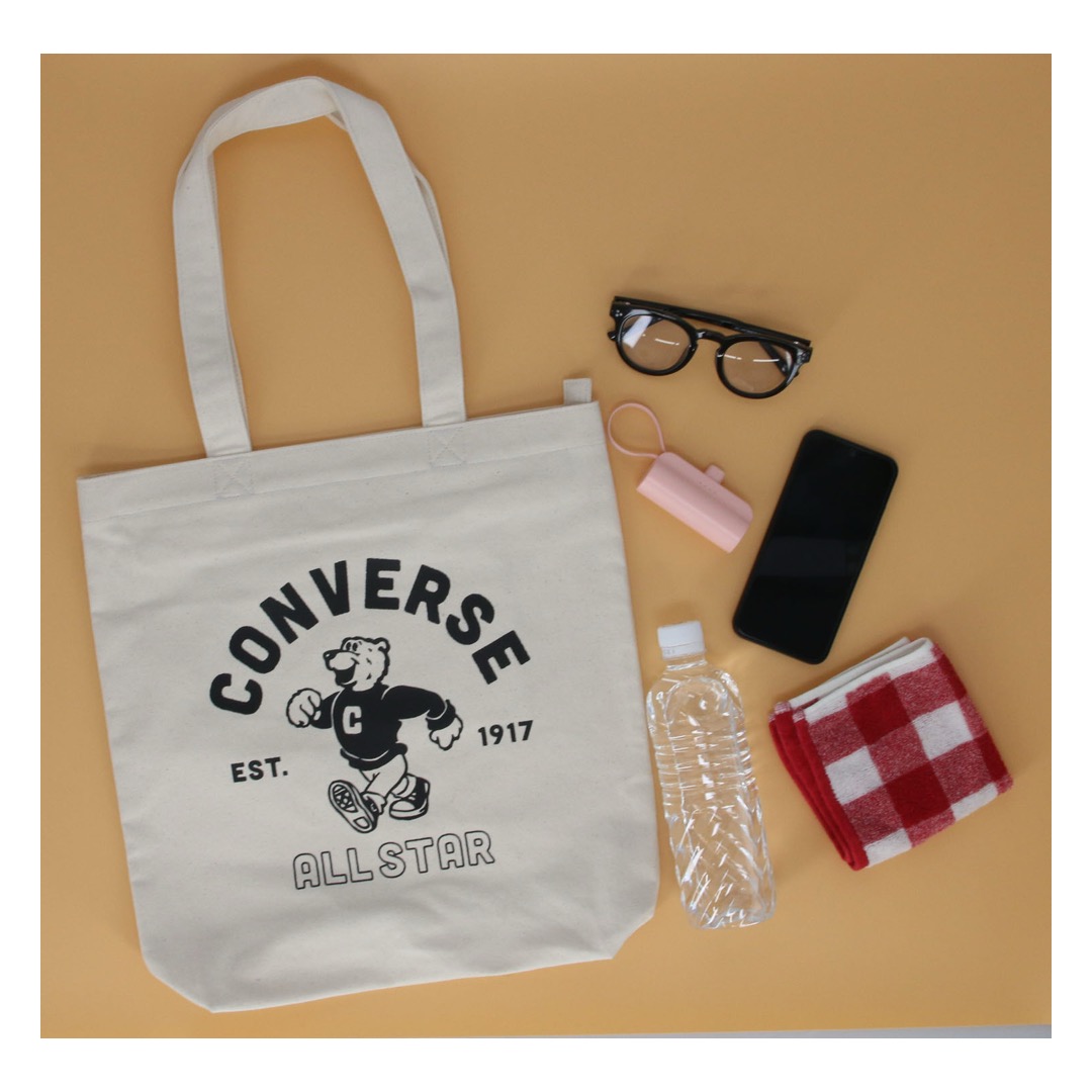 アイボリー×ブラック