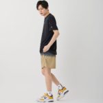 ブラック