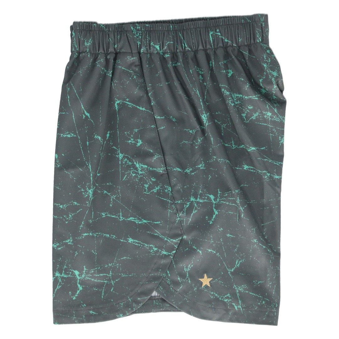 チャコール×グリーン