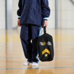 ブラック×ゴールド