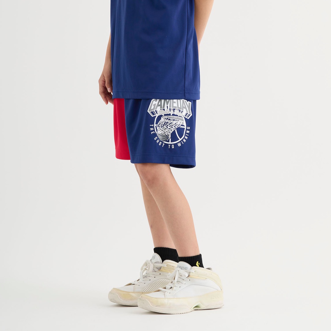 レッド×C.ネイビー