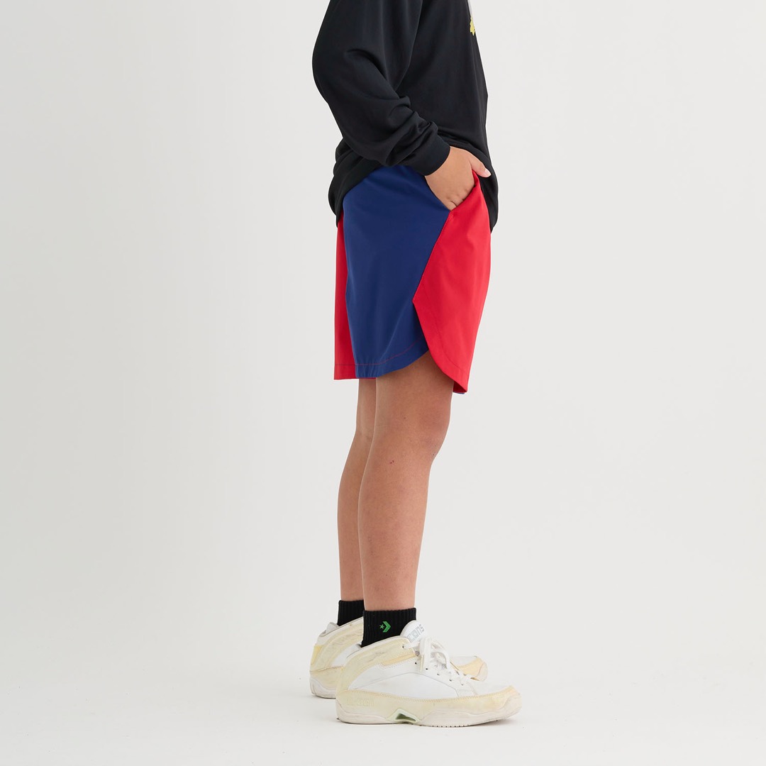 C.ネイビー×レッド