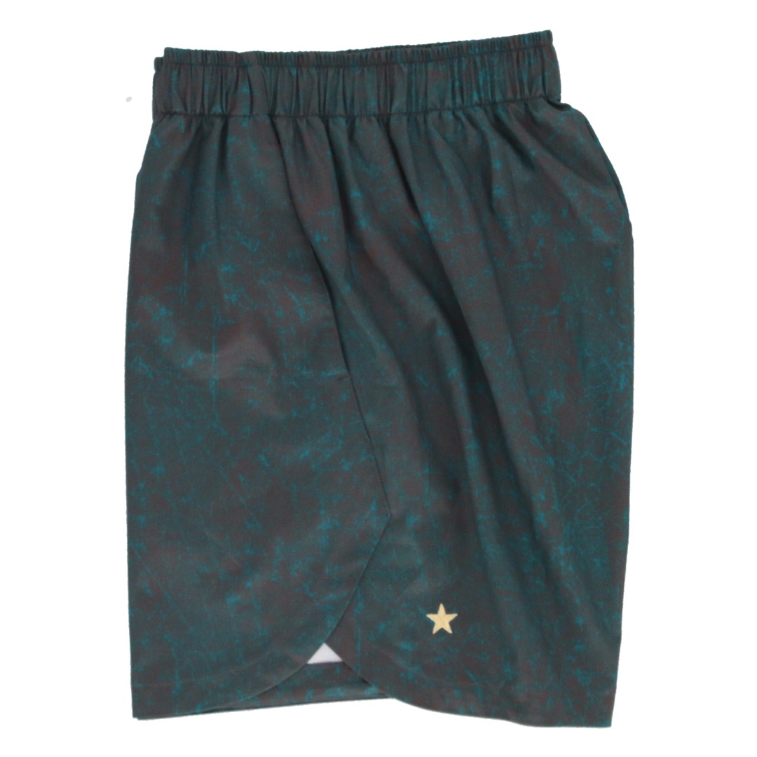 ブラック×グリーン