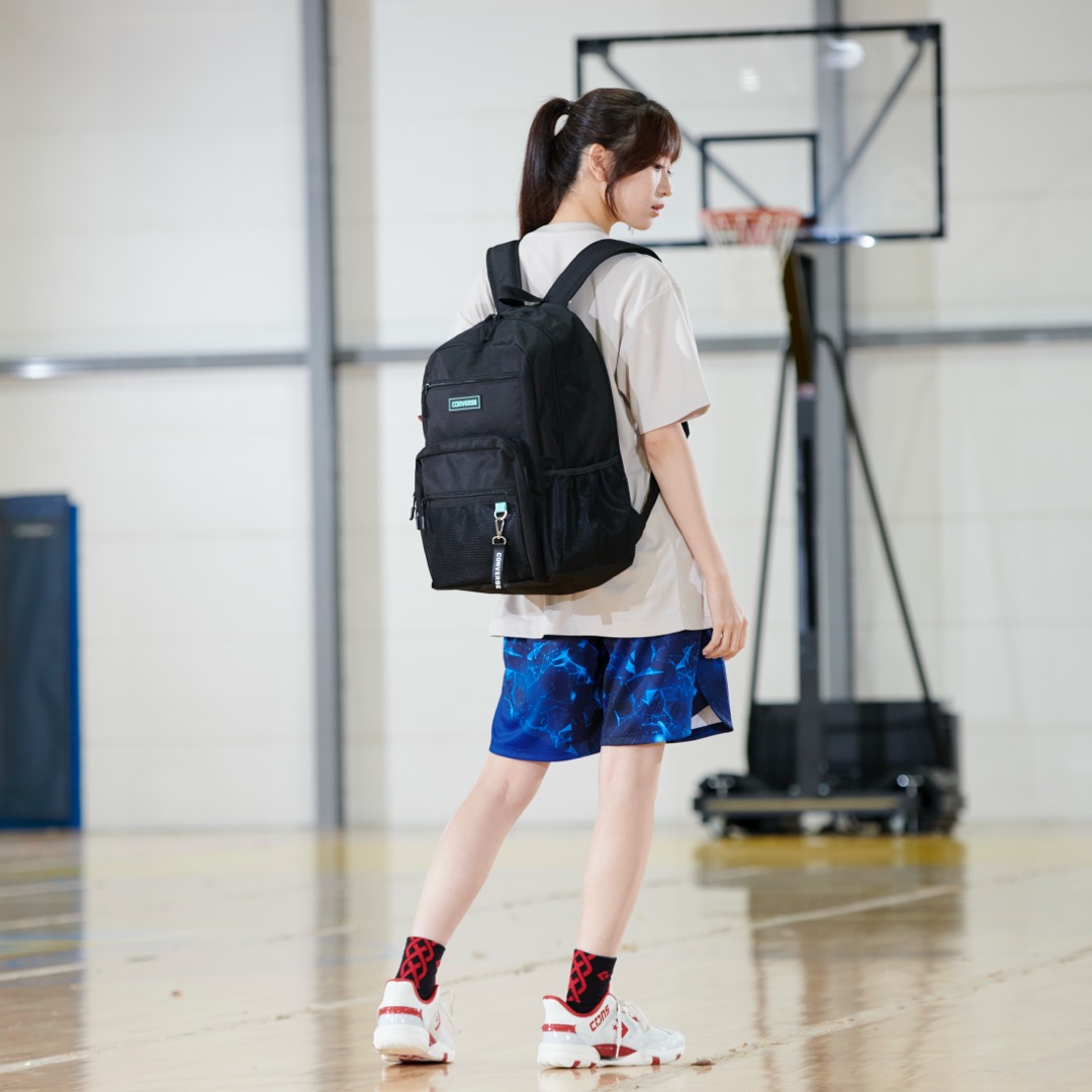 ブラック×パステルグリーン