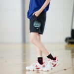 ブラック×パステルグリーン