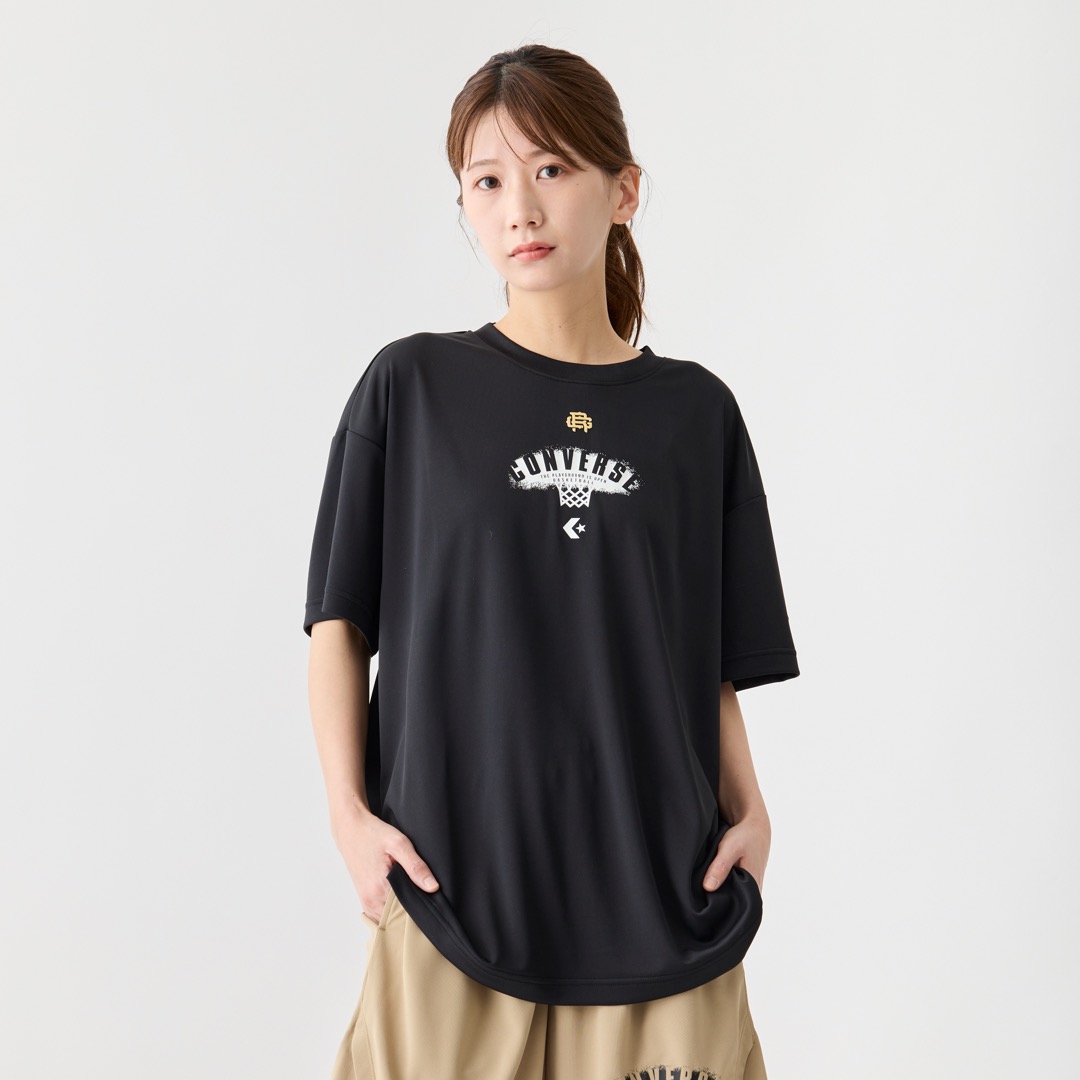 ブラック