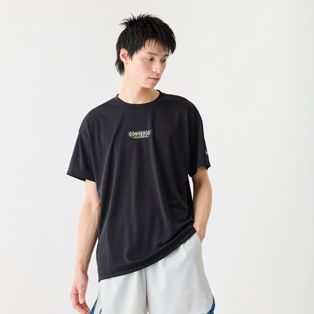 ブラック