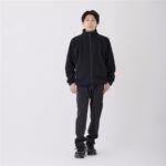 ブラック